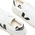 VEJA V-10 Leather