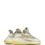 adidas Yeezy Boost 350 V2 Lundmark Sneakers