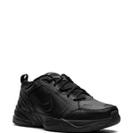 Nike Air Monarch 4
