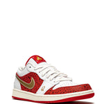 Air Jordan 1 Low Se Spades Sneakers