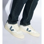 Veja V-90 Sneakers