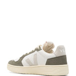 Veja V-82 Sneakers