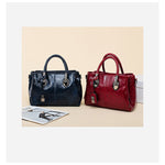 Vintage Oil Wax leather luxury handbags Women Bags