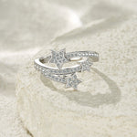 A Luxurious And Fashionable Minimalist Jewelry